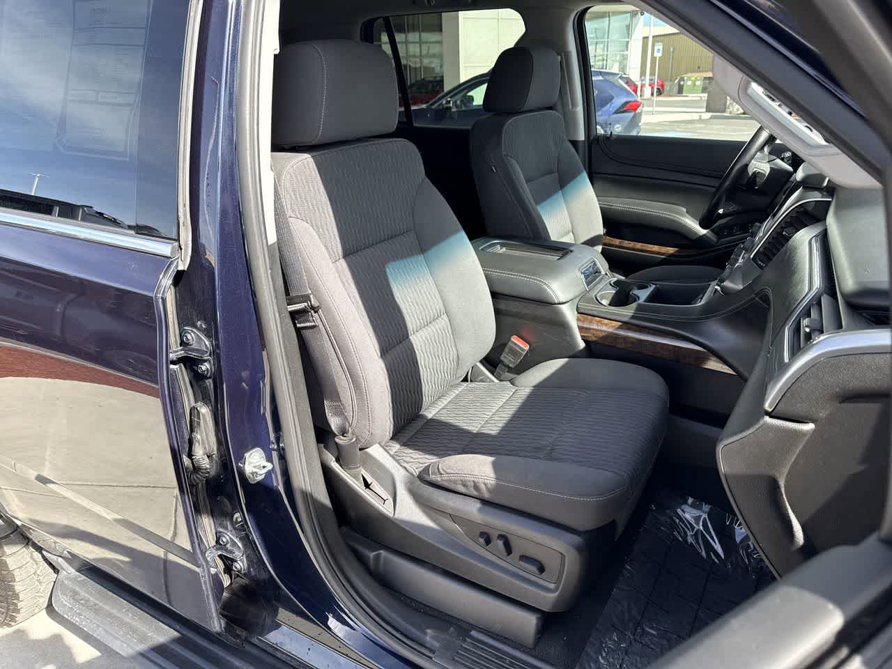 Used 2020 Chevrolet Tahoe LS w/ Max Trailering Package AWD/4WD image 14