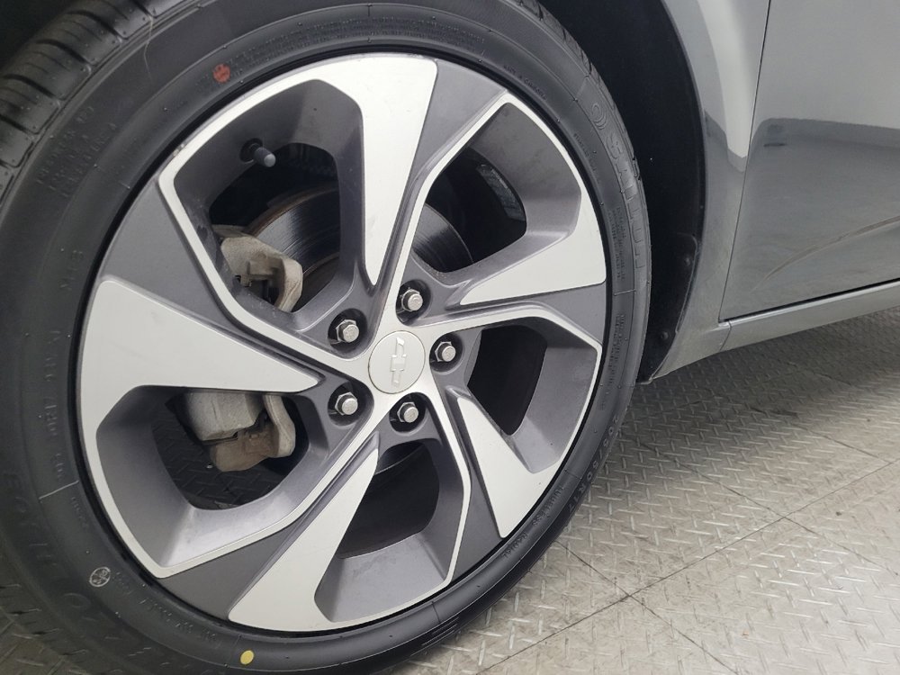 Used 2020 Chevrolet Sonic Premier image 31