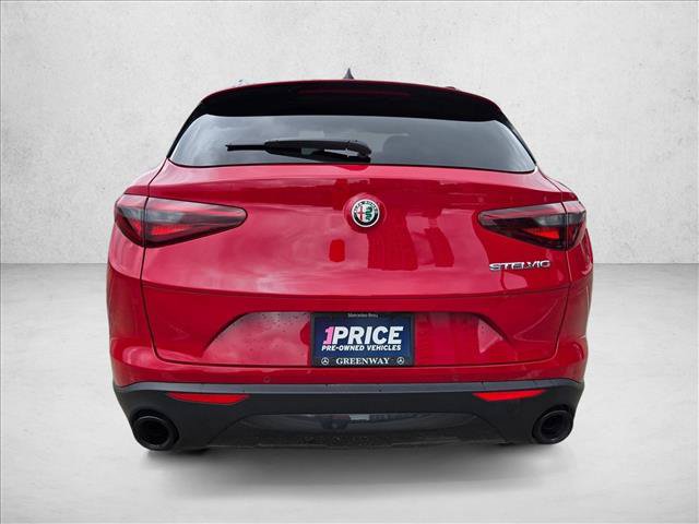 Used 2023 Alfa Romeo Stelvio Sprint RWD image 5