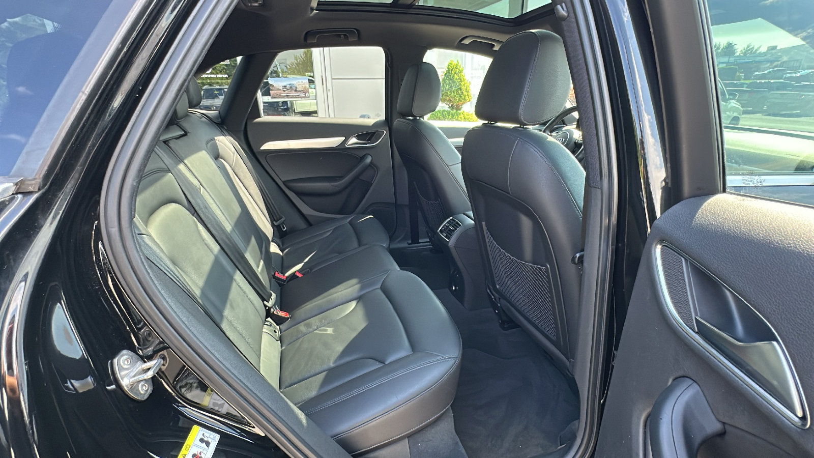 Used 2016 Audi Q3 2.0T Premium Plus w/ Technology Package AWD/4WD image 25