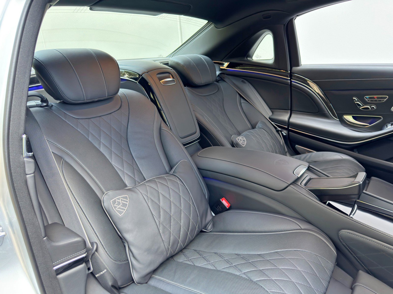 Used 2020 Mercedes-Benz Maybach S 560 4MATIC image 58