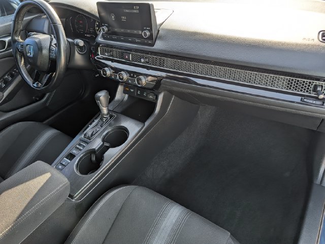 Used 2025 Honda Civic Sport image 31