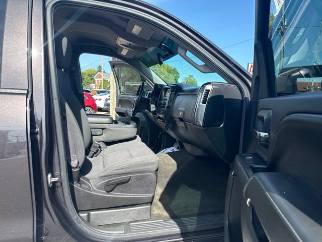 Used 2015 Chevrolet Silverado 1500 LT AWD/4WD image 12