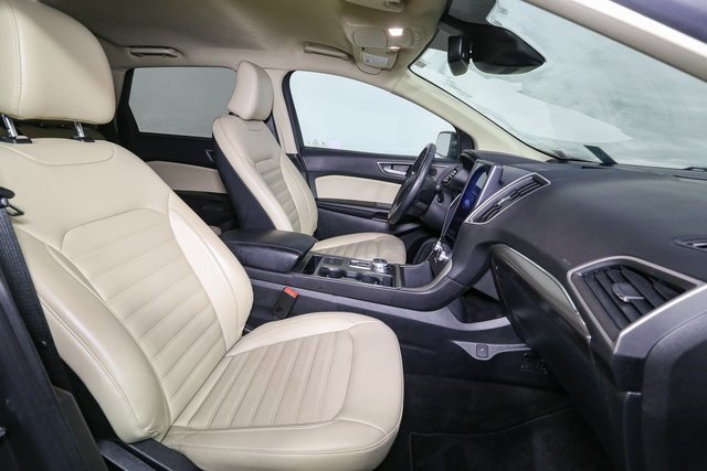 Used 2022 Ford Edge SEL w/ Convenience Package image 17