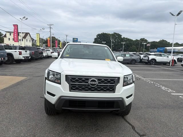Used 2022 Nissan Frontier SV w/ Technology Package AWD/4WD image 2