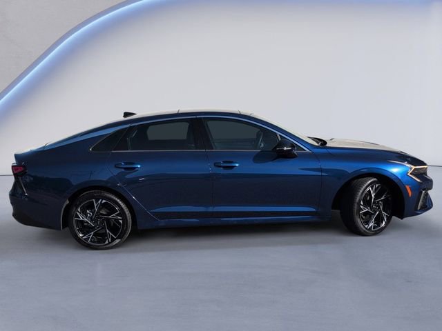 Used 2025 Kia K5 GT-Line w/ GT-Line Premium Package FWD video 3