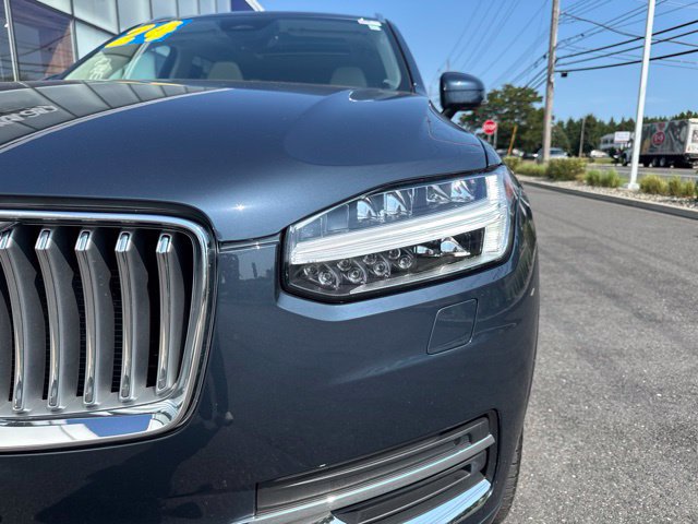 Certified 2024 Volvo XC90 B5 Plus w/ Protection Package Premier AWD/4WD image 8