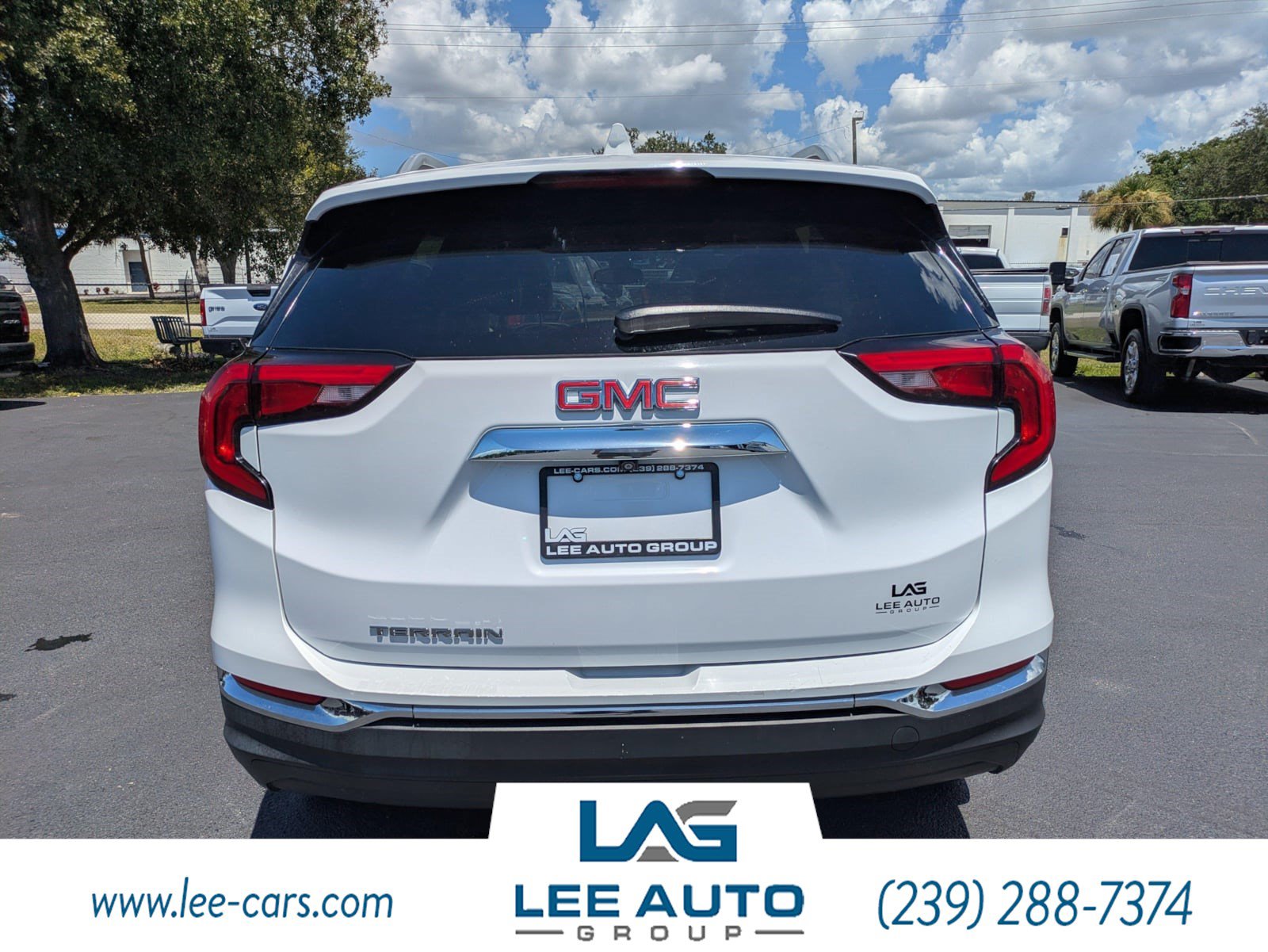 Used 2021 GMC Terrain SLT FWD image 4