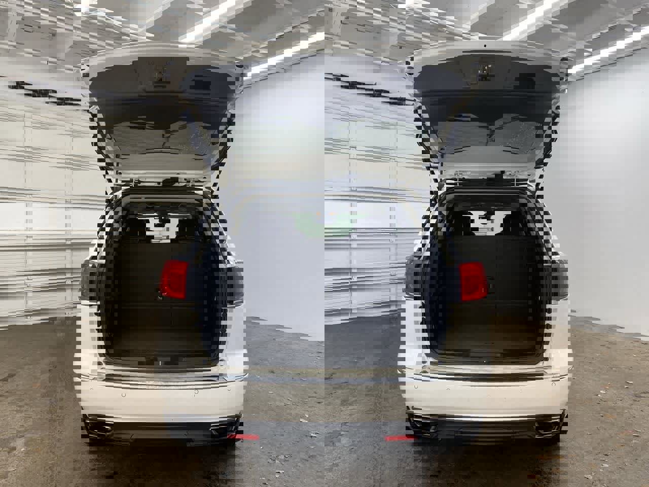 Used 2014 Buick Enclave Leather w/ Trailering Provision Package image 28