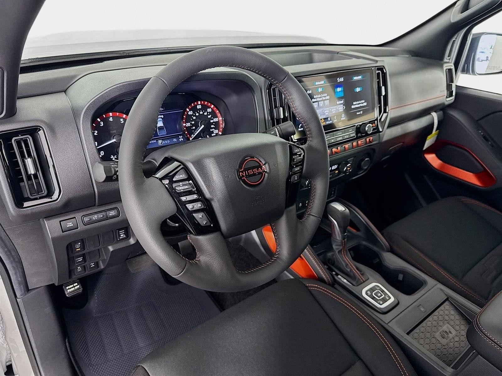 New 2026 Nissan Frontier PRO-4X AWD/4WD image 9