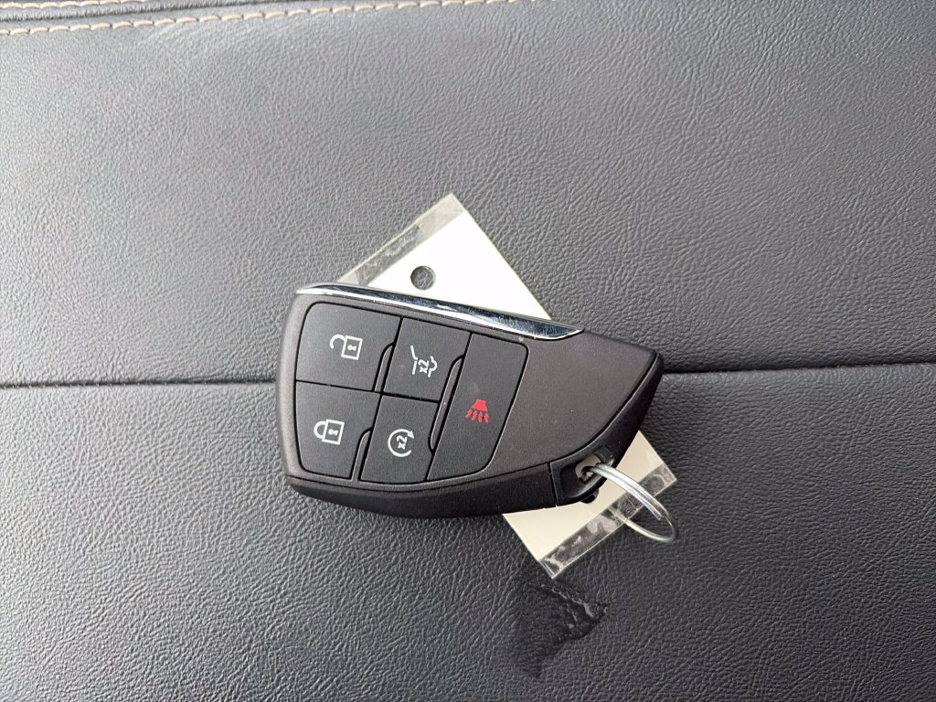 Used 2026 GMC Terrain Denali AWD/4WD image 28