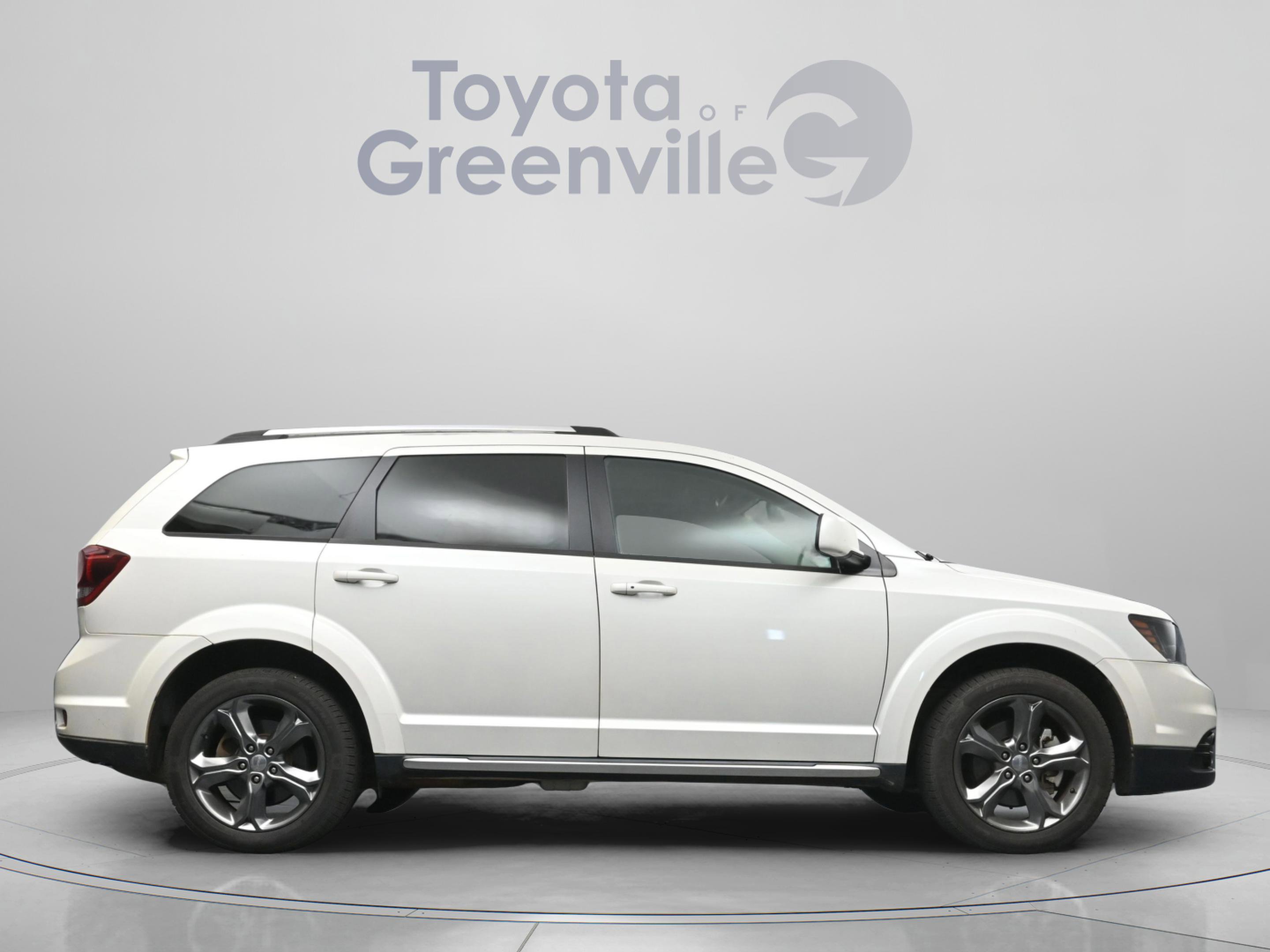 Used 2016 Dodge Journey Crossroad w/ Rear Seat Video Group I FWD image 17