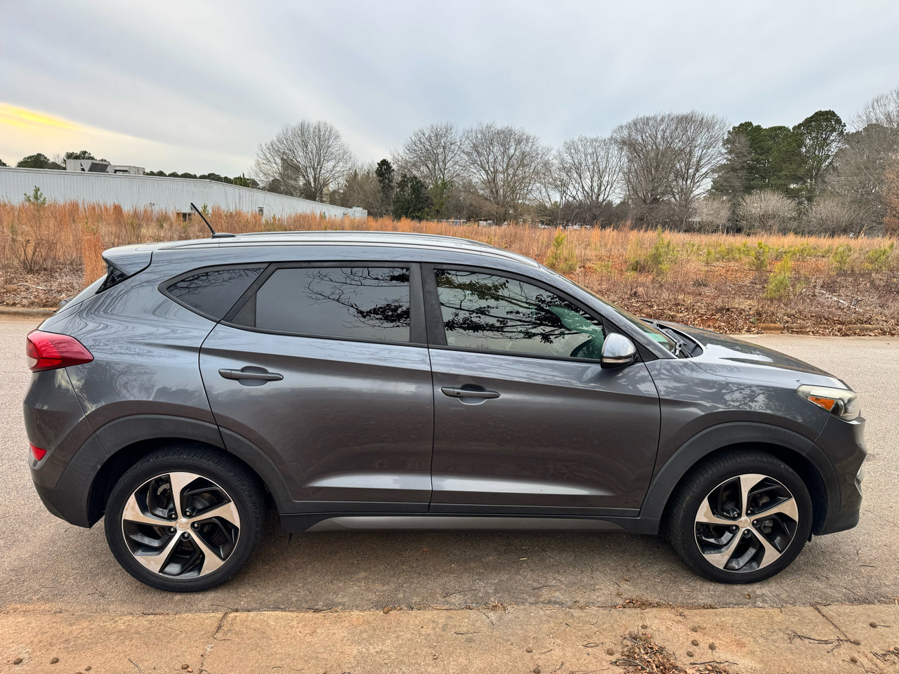 Used 2016 Hyundai Tucson Sport image 6