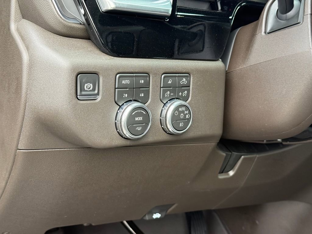 New 2026 GMC Sierra 2500 SLT w/ SLT Premium Package image 14