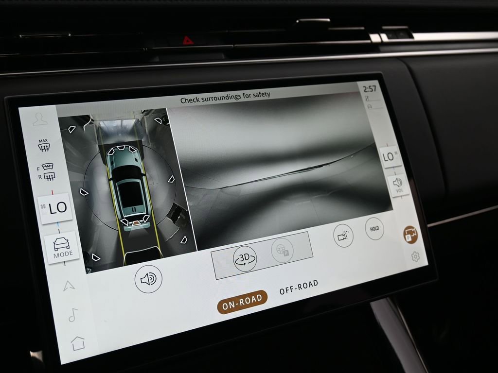 Used 2024 Land Rover Range Rover Sport Dynamic SE image 23