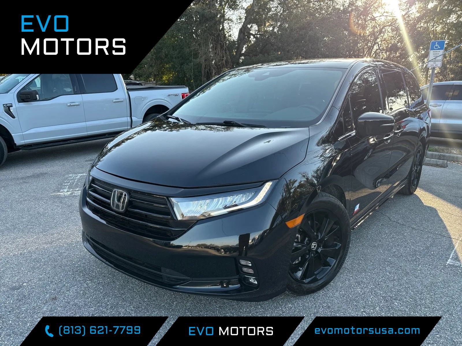 Used 2024 Honda Odyssey Sport image 1