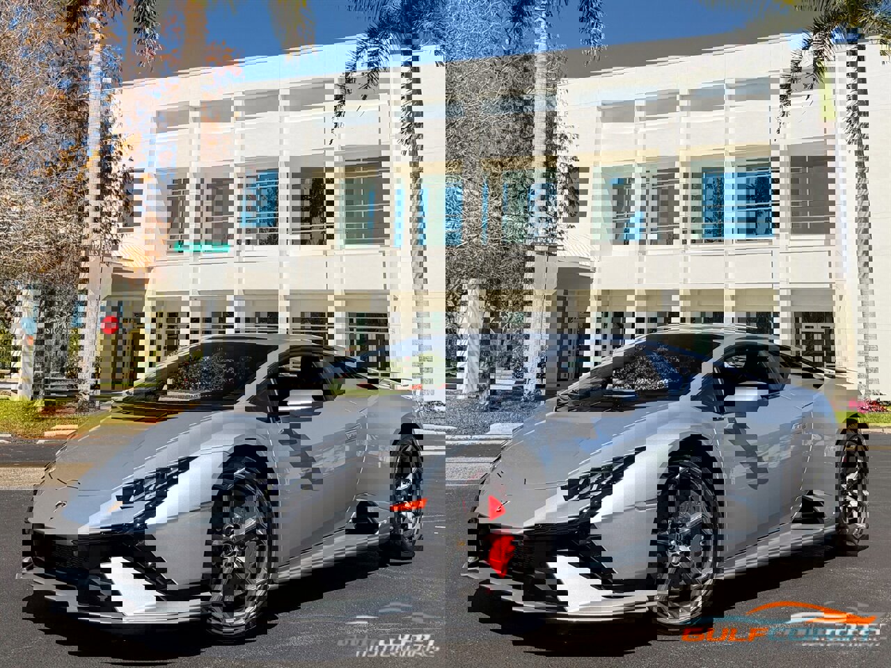 Used 2023 Lamborghini Huracan Tecnica image 11