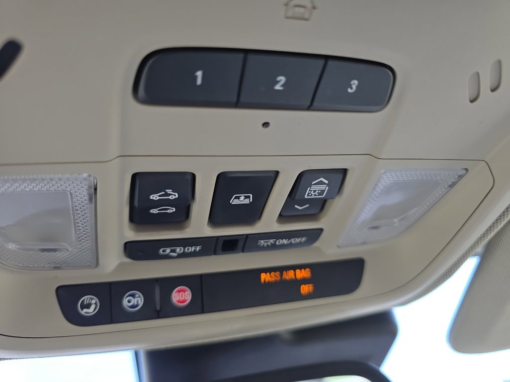 Used 2017 Buick LaCrosse Premium w/ Driver Confidence Package #2 image 26