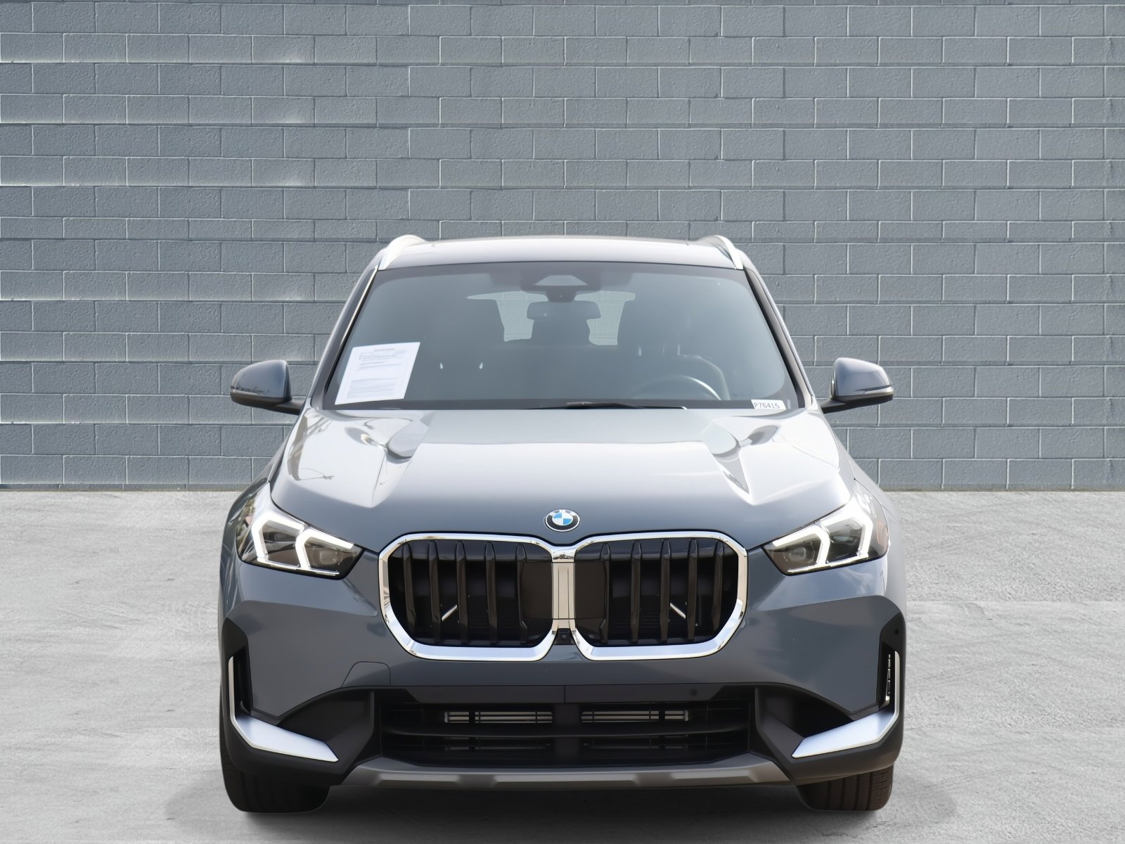 Used 2023 BMW X1 xDrive28i w/ Premium Package image 3
