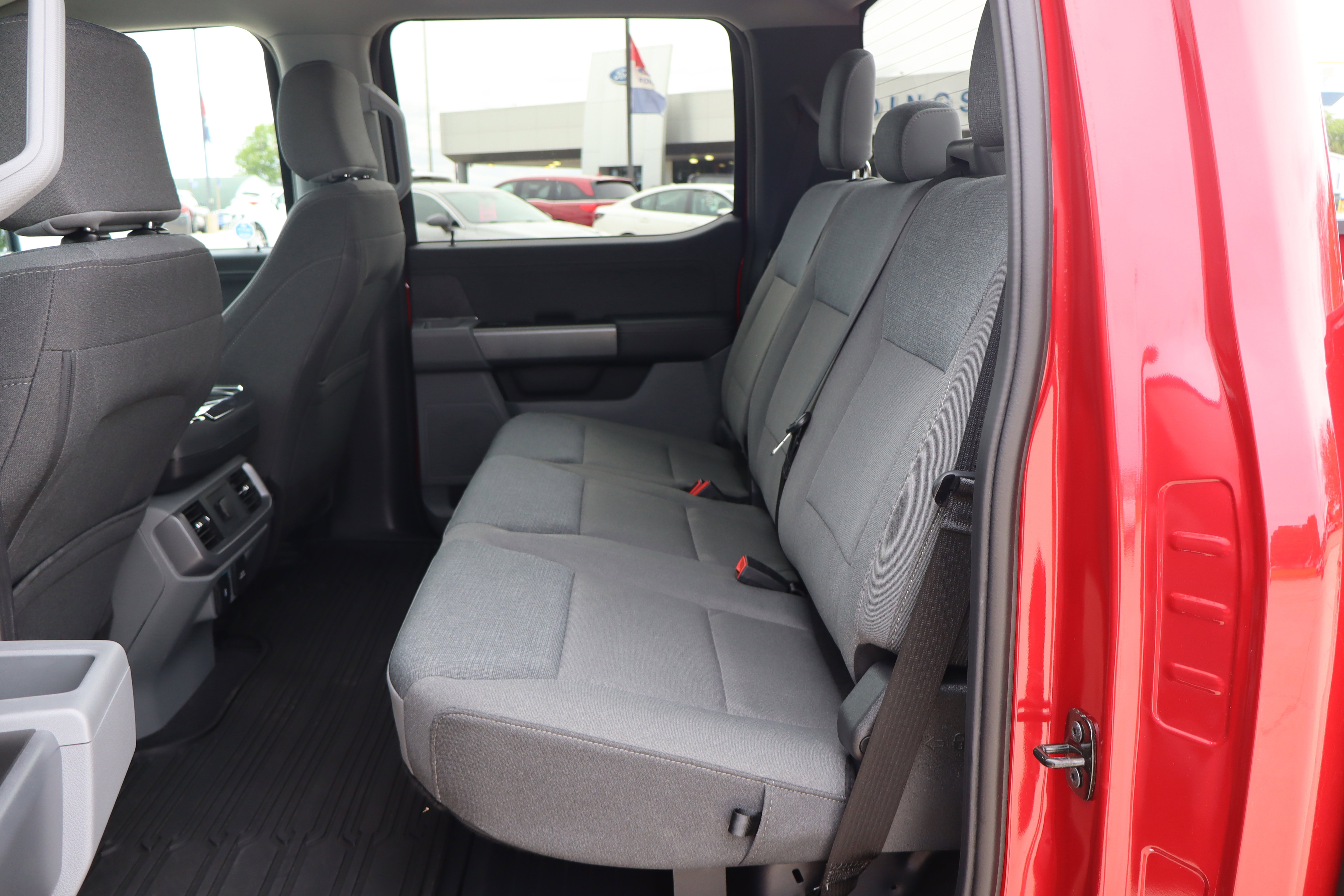 Used 2024 Ford F150 XLT w/ Mobile Office Package RWD image 11
