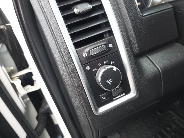 Used 2017 RAM 2500 Power Wagon w/ Leather & Luxury Group image 20