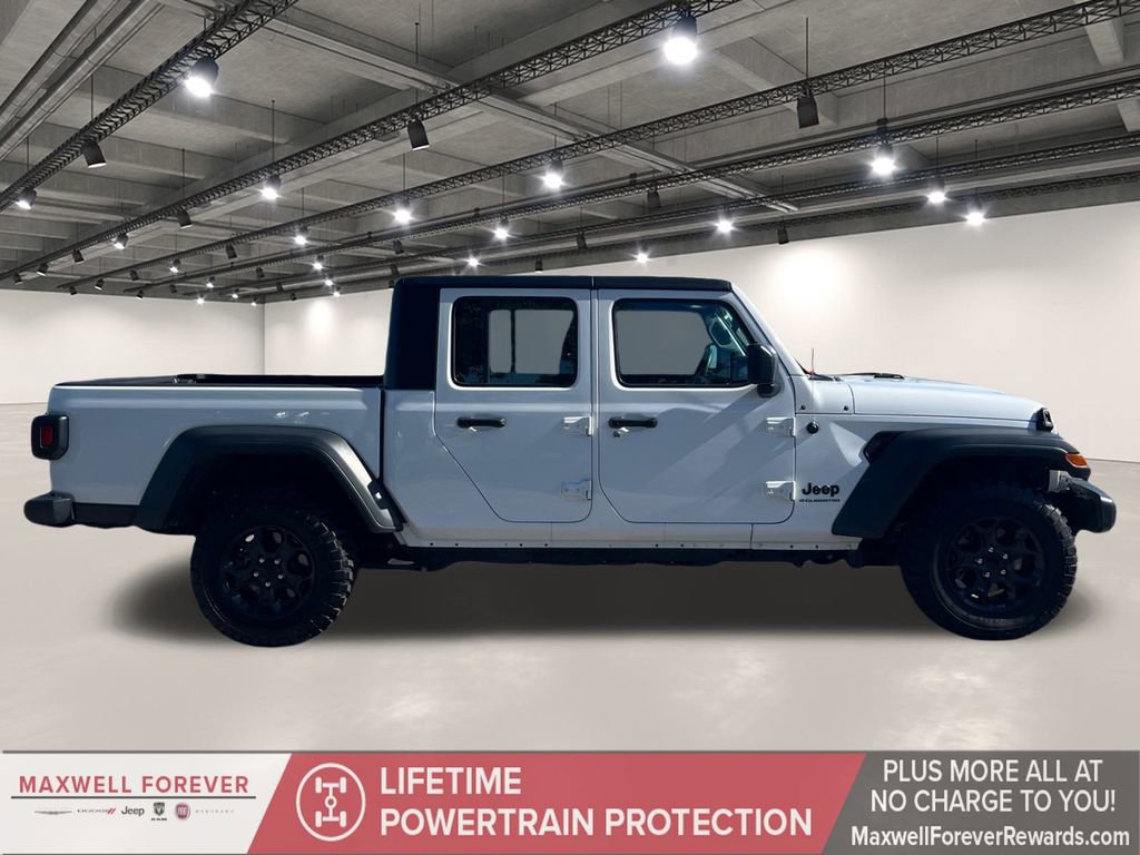 Used 2023 Jeep Gladiator Sport w/ Trailer Tow Package image 17