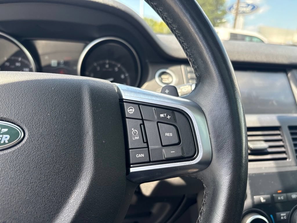 Used 2019 Land Rover Discovery Sport HSE AWD/4WD image 22