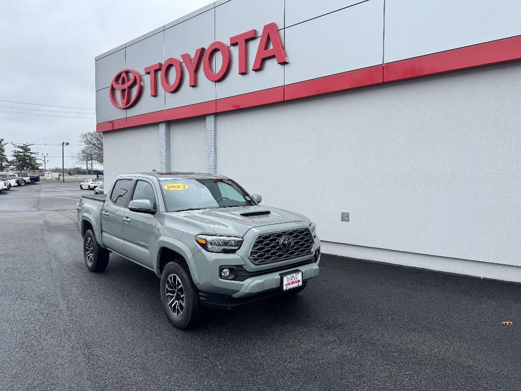 Used 2023 Toyota Tacoma TRD Sport w/ TRD Premium Sport Package image 1