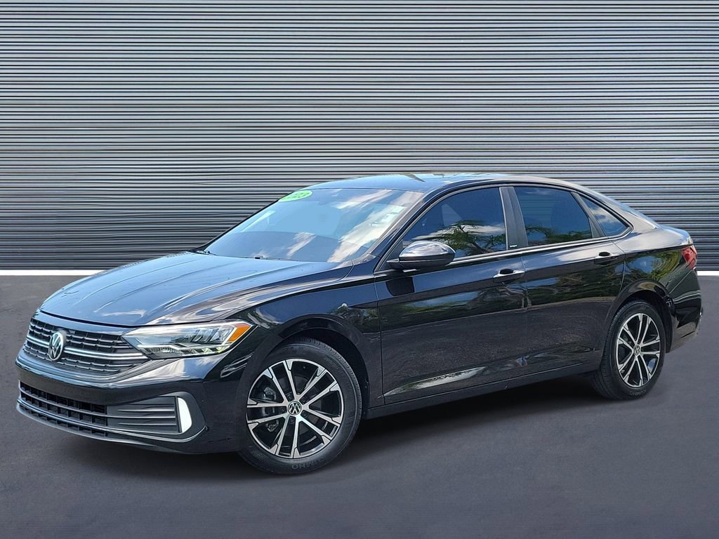 Used 2023 Volkswagen Jetta Sport image 1