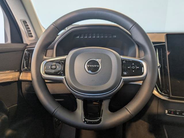New 2026 Volvo XC90 B6 Plus w/ Protection Package AWD/4WD image 14