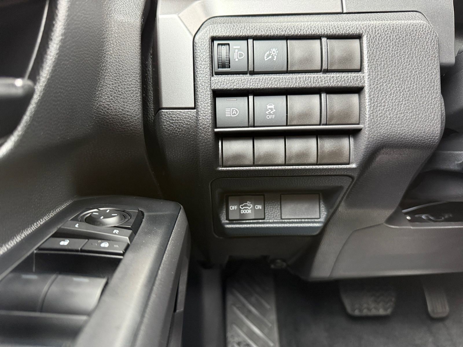 New 2025 Toyota Tacoma SR5 image 24