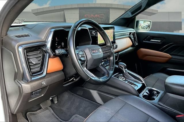Used 2023 GMC Canyon AT4 w/ Technology Package AWD/4WD image 14