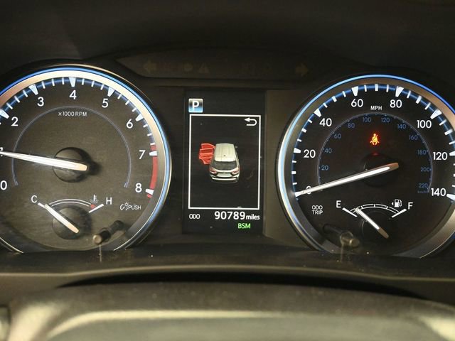 Used 2019 Toyota Highlander SE AWD/4WD image 8