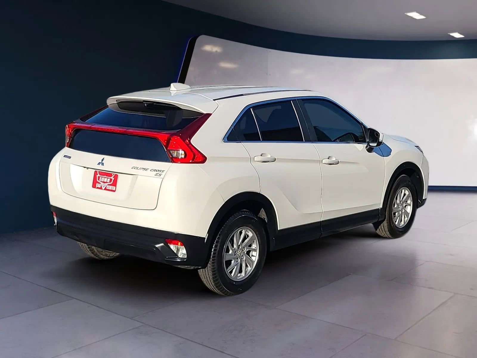 Used 2019 Mitsubishi Eclipse Cross ES FWD image 5