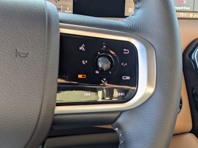 New 2026 Nissan Armada SL w/ Captain's Chari Seat Package AWD/4WD image 18