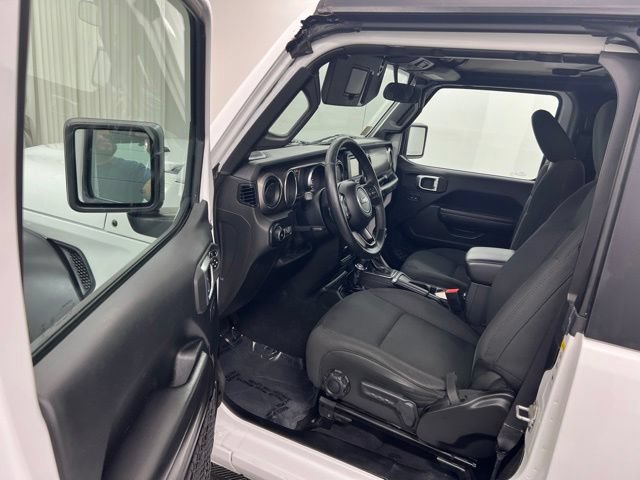 Used 2020 Jeep Wrangler Sport AWD/4WD image 10