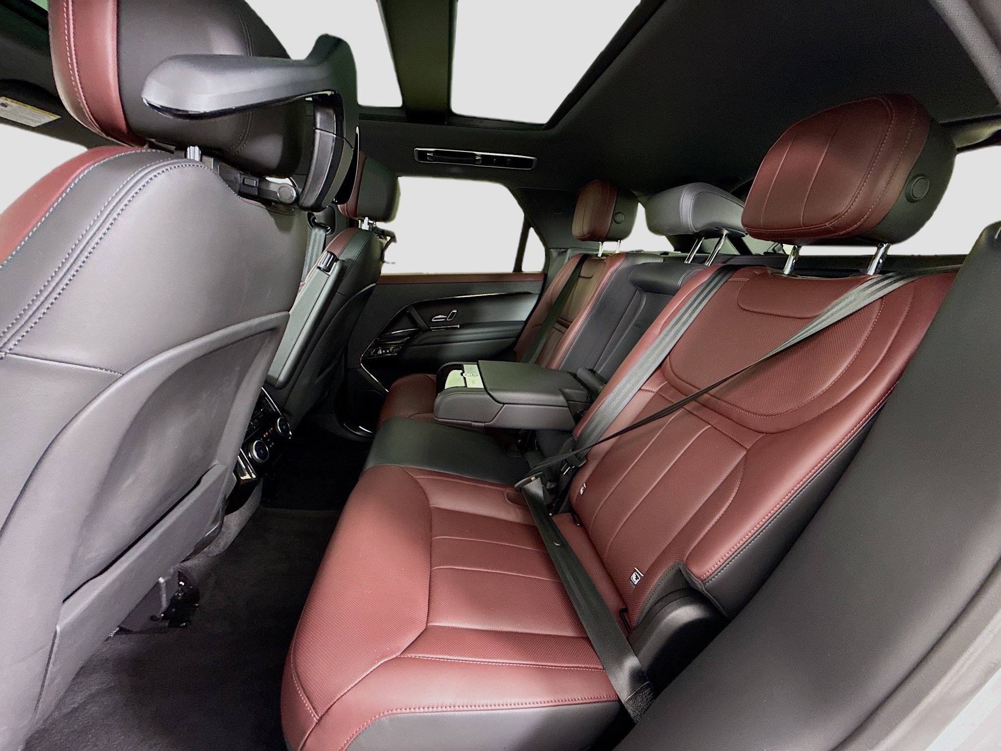 Used 2025 Land Rover Range Rover Sport Dynamic SE image 26