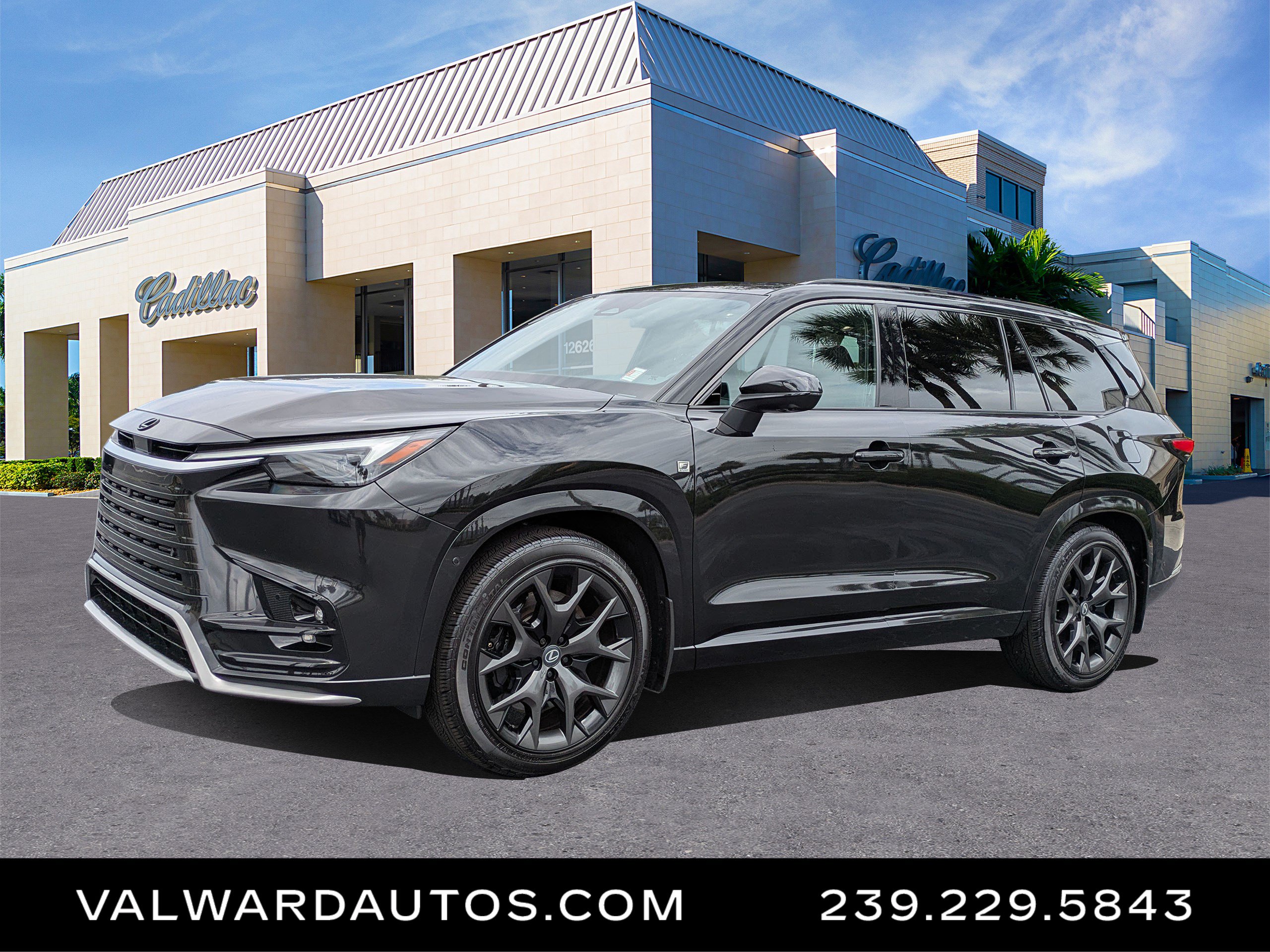 Used 2026 Lexus TX 500h AWD w/ Technology Package image 1
