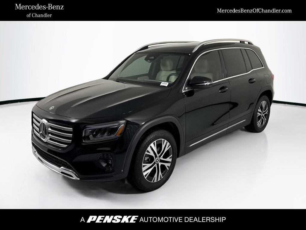 Used 2026 Mercedes-Benz GLB 250 image 1