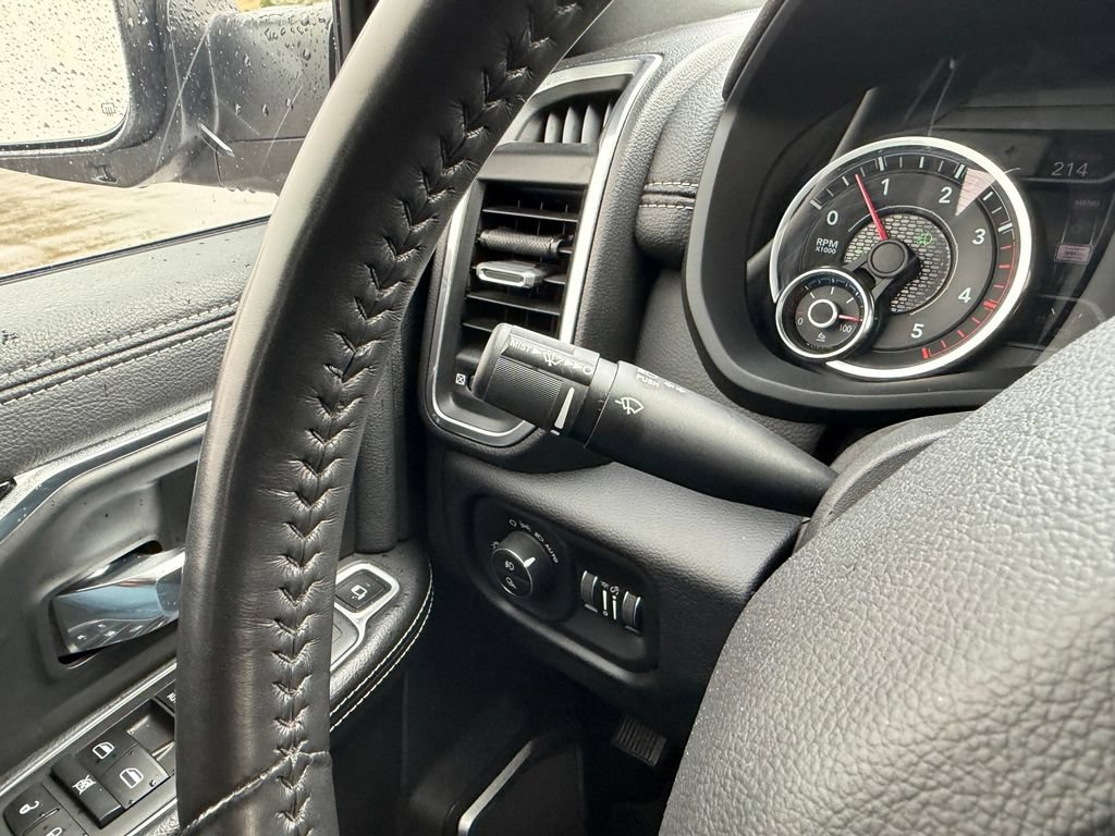 Used 2021 RAM 3500 Laramie AWD/4WD image 8