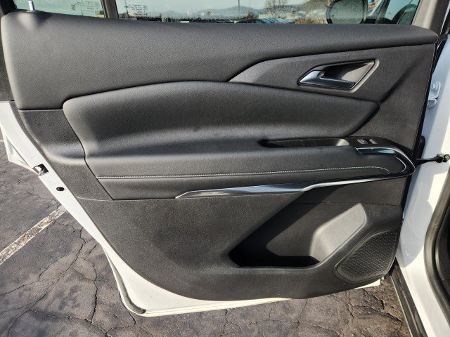 Used 2024 Chevrolet Traverse LT image 26