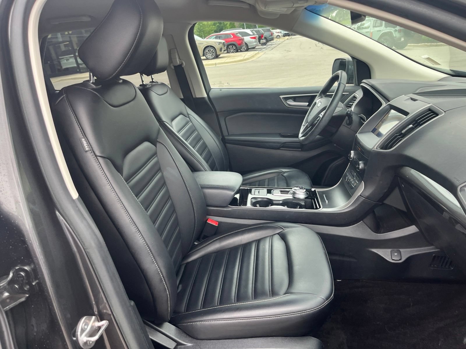 Used 2020 Ford Edge SEL w/ Convenience Package FWD image 37