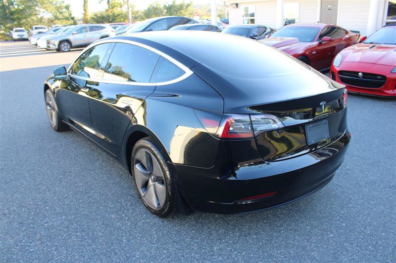 Used 2020 Tesla Model 3 Standard Range Plus RWD image 4