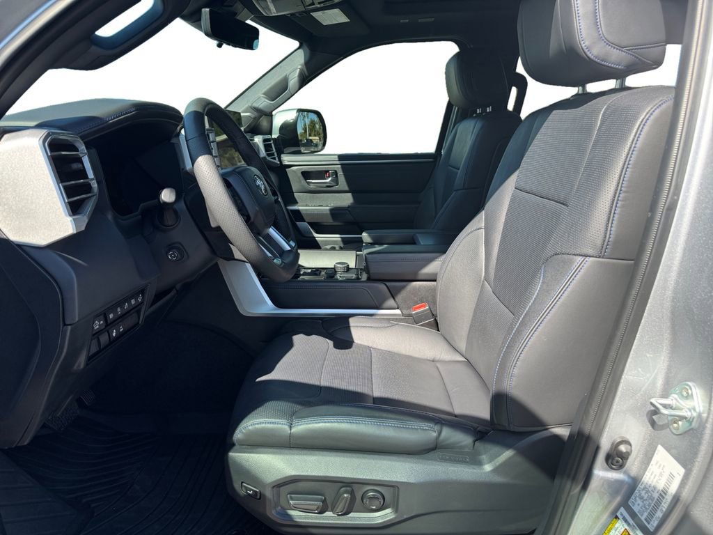 Used 2023 Toyota Tundra Platinum image 9
