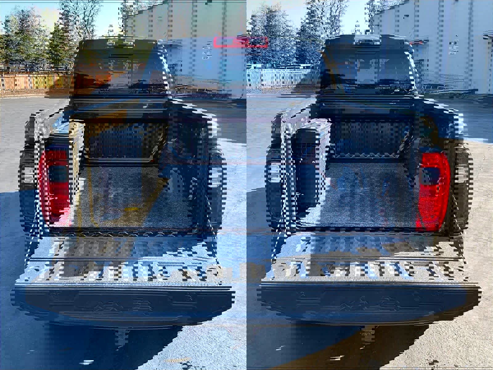 Used 2023 GMC Canyon AT4 w/ Technology Package image 36