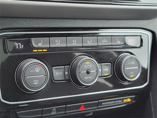 Used 2023 Volkswagen Atlas SEL image 31