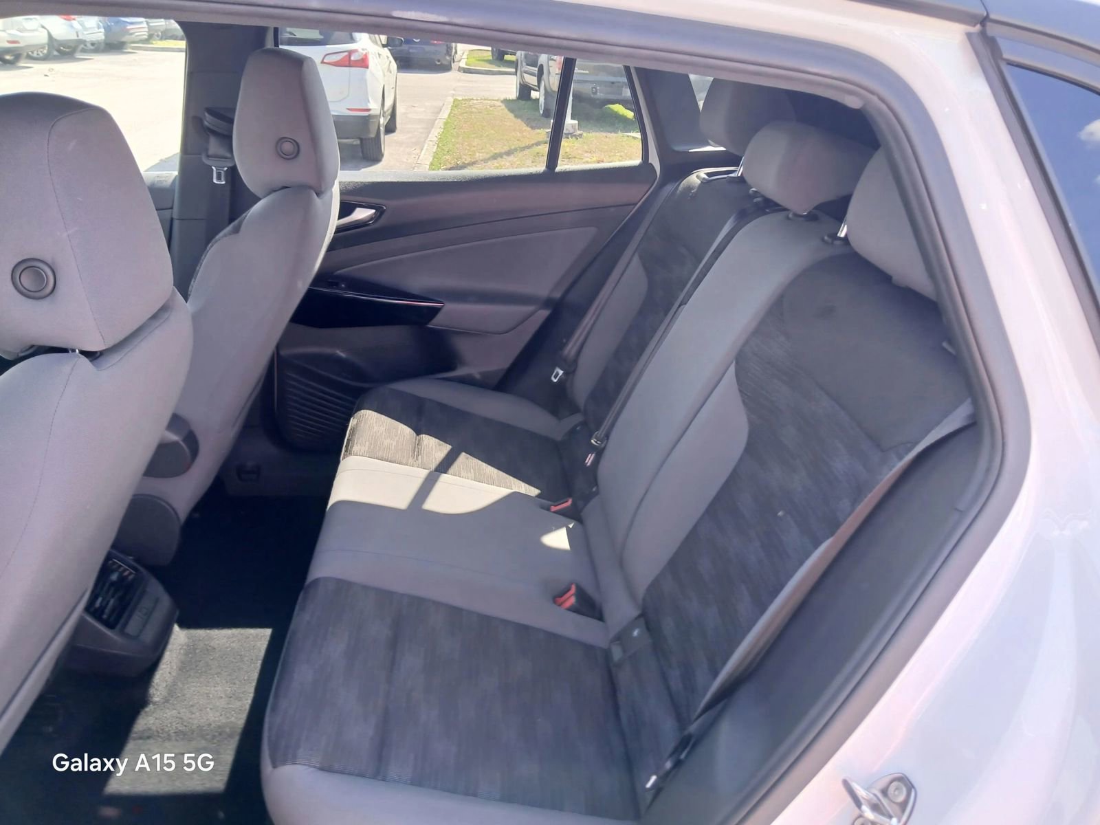 Used 2022 Volkswagen ID.4 Pro RWD image 13