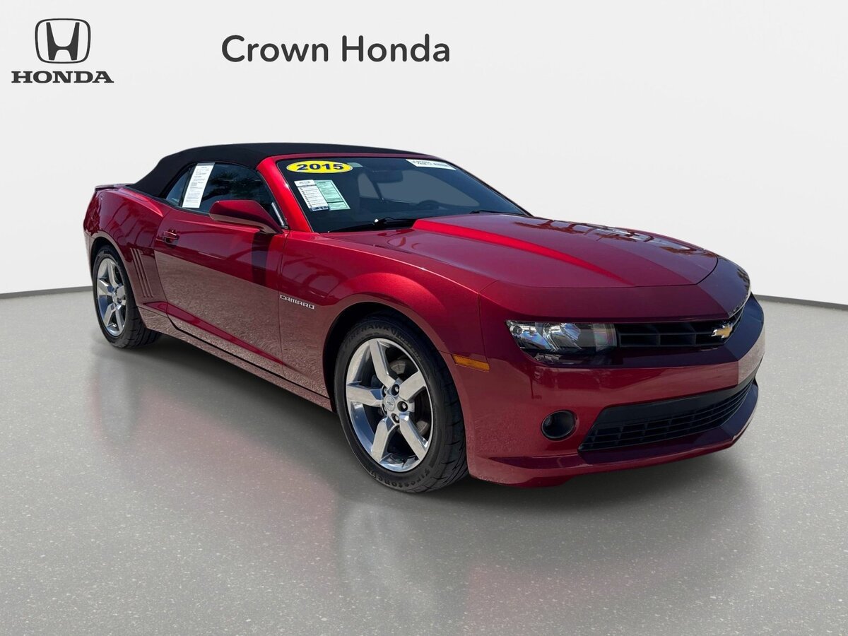 Used 2015 Chevrolet Camaro LT RWD image 6