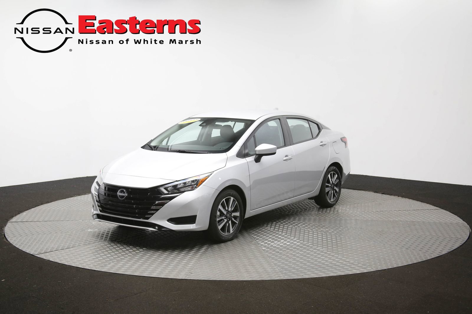 Used 2025 Nissan Versa SV FWD image 54