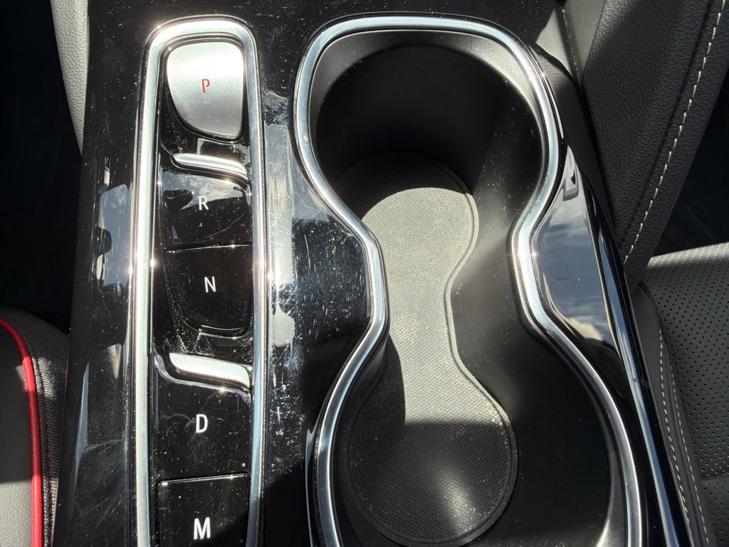 Used 2023 Buick Envision Essence w/ Sport Touring Package AWD/4WD image 24